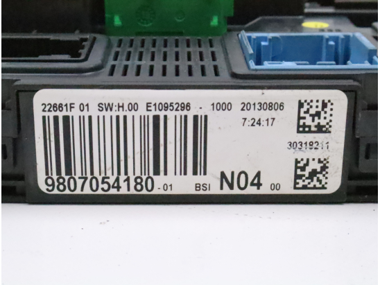 BSI (PLATINE FUSIBLE HABITACLE)