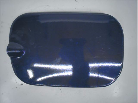 VOLET DE TRAPPE CARBURANT