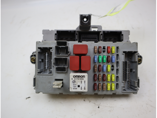 Platine fusible av occasion FIAT BRAVO II Phase 1 - 1.4i 90ch