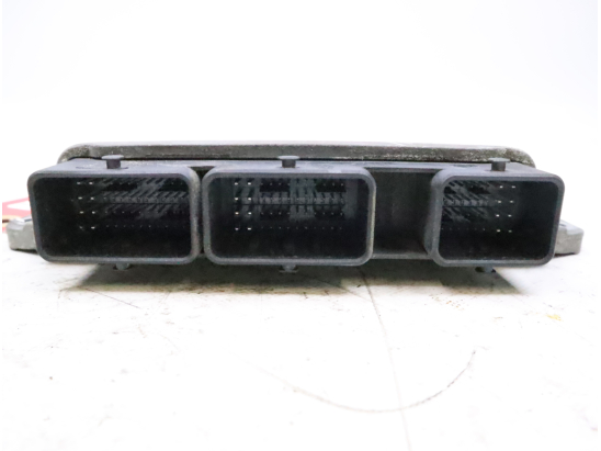 Calculateur moteur occasion RENAULT CLIO III Phase 1 - 1.6i 16v 110ch