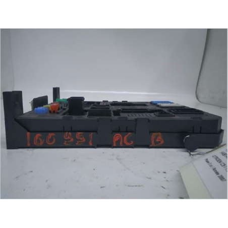 PLATINE FUSIBLE HABITACLE