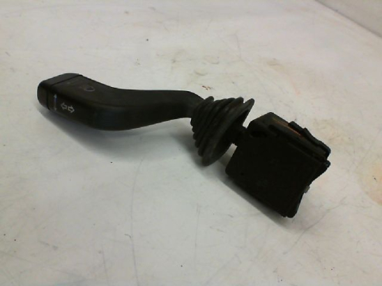 Commande clignotant occasion OPEL MERIVA I Phase 1 - 1.3 CDTI