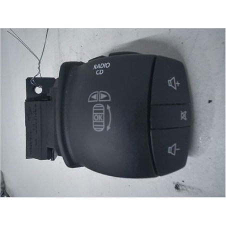 Commande autoradio occasion RENAULT MEGANE III Phase 1 - 1.5 DCI 110ch