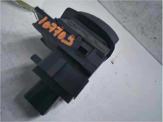 Commande autoradio occasion RENAULT MEGANE III Phase 1 - 1.5 DCI 110ch