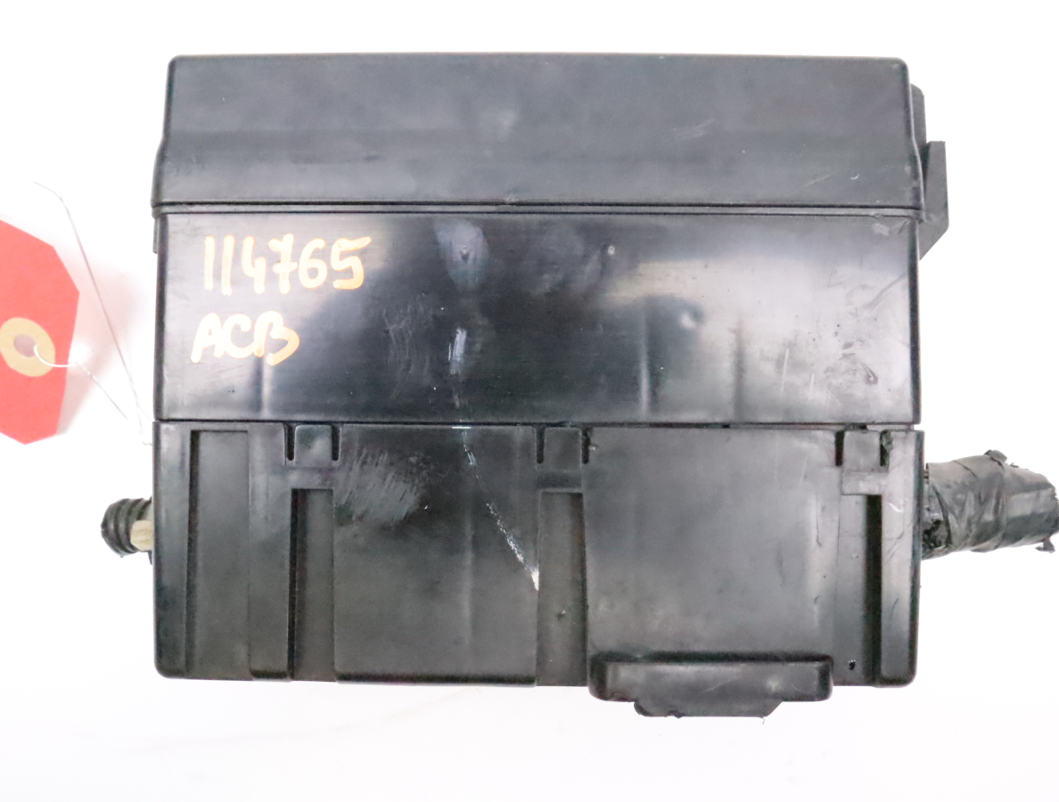 Boite a fusibles occasion NISSAN MICRA III Phase 2 - 1.2i 65ch