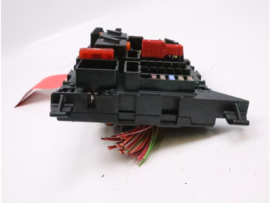 BSI (PLATINE FUSIBLE HABITACLE)