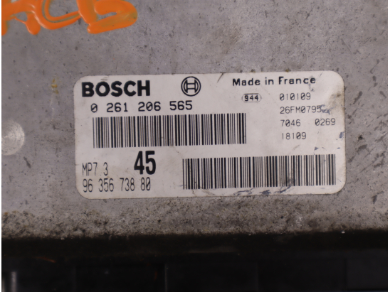 Calculateur moteur occasion PEUGEOT 306 Phase 2 - 1.8