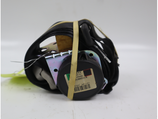 Ceinture centrale ARD 3ème ligne occasion TOYOTA VERSO Phase 1 - 126 D-4D