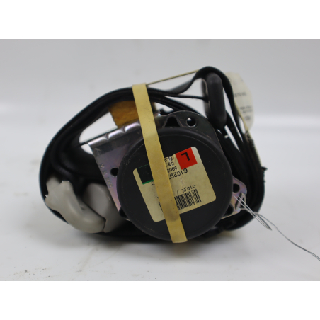 Ceinture centrale ARG 3ème ligne occasion TOYOTA VERSO Phase 1 - 126 D-4D