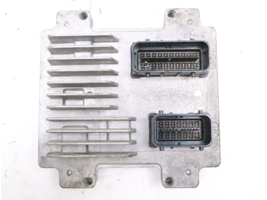 Calculateur moteur occasion OPEL CORSA IV Phase 2 - 1.2 TWINPORT 85ch