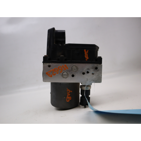 Calculateur abs occasion TOYOTA AVENSIS II phase 1 - 115 D-4D