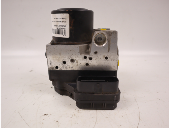 Calculateur abs occasion TOYOTA RAV4 II Phase 1 - 2.0 D 116ch