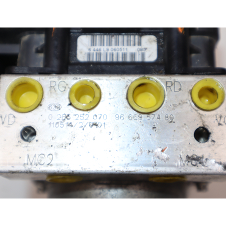 Calculateur abs occasion PEUGEOT 308 I CC phase 2 - 2.0 HDI 160ch