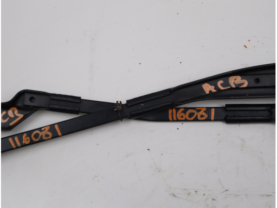 BRAS ESSUIE-GLACE AV