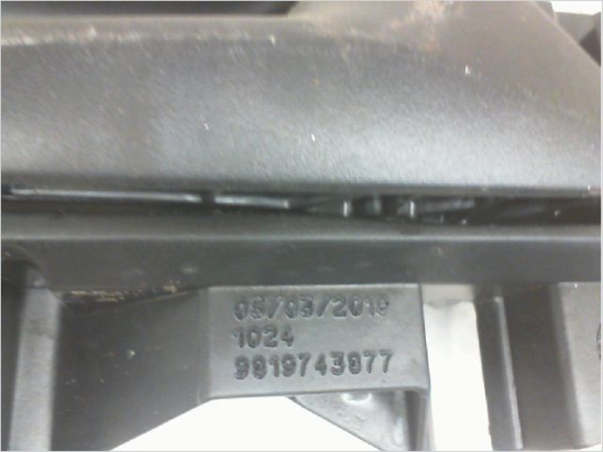 Poignee int porte avd occasion CITROEN BERLINGO III Phase 1 - 1.6 BlueHDI 100ch