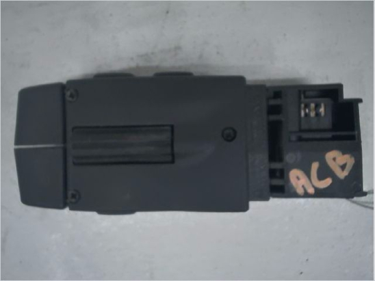 Commande autoradio occasion RENAULT ESPACE IV Phase 2 - 2.0 DCI 150ch