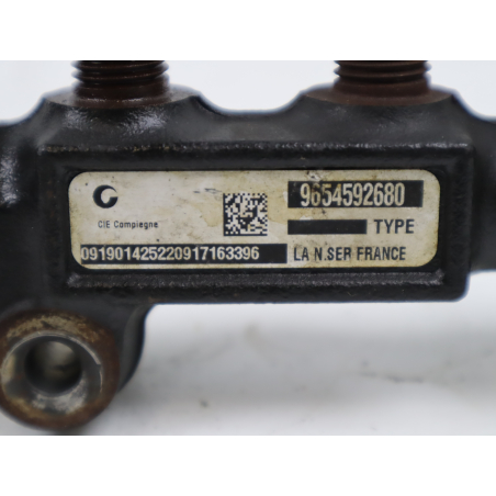 Rampe injection occasion FORD FIESTA VI Phase 1 - 1.4 TDCI 68ch