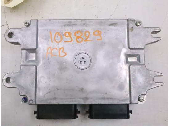 Calculateur moteur occasion OPEL AGILA II Phase 1 - 1.2i 86ch