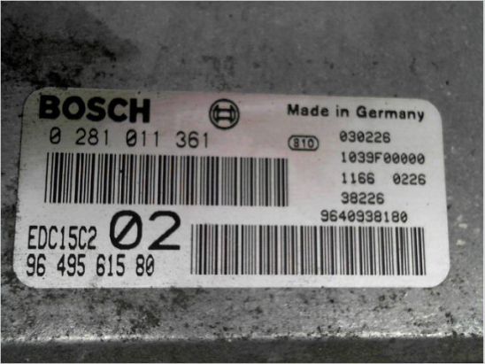 Calculateur moteur occasion PEUGEOT 607 Phase 1 - 2.2 HDI