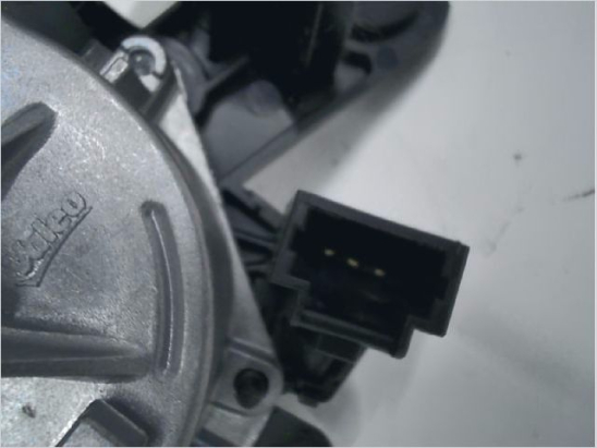 MOTEUR ESSUIE-GLACE AR