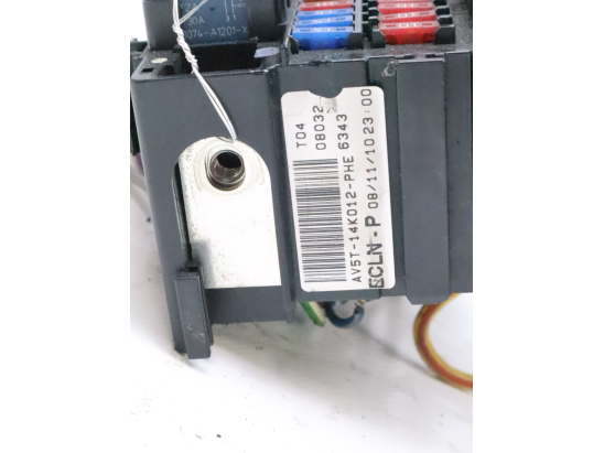 Platine fusible av occasion FORD FIESTA VI Phase 1 - 1.6 TDCI 95ch