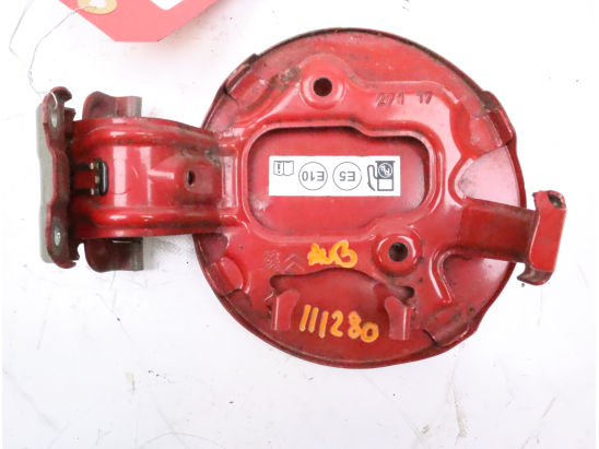 VOLET DE TRAPPE CARBURANT