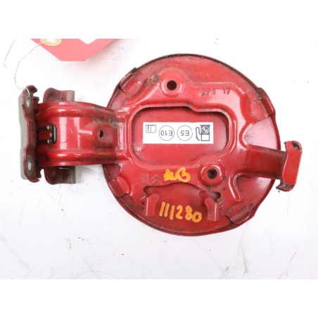 VOLET DE TRAPPE CARBURANT