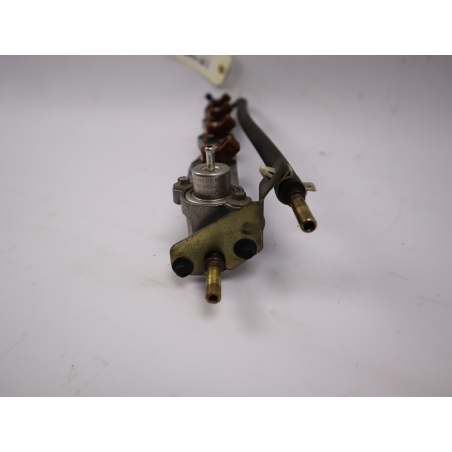 Rampe injection occasion FORD FIESTA IV Phase 1 - 1.25i