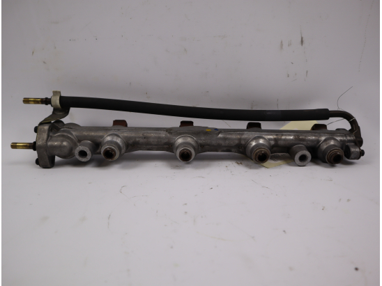 Rampe injection occasion FORD FIESTA IV Phase 1 - 1.25i