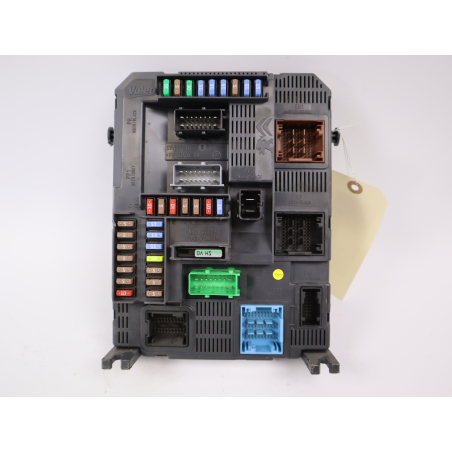 Platine fusible habitacle (BSI) occasion PEUGEOT 208 Phase 1 - 1.2 VTI 82ch