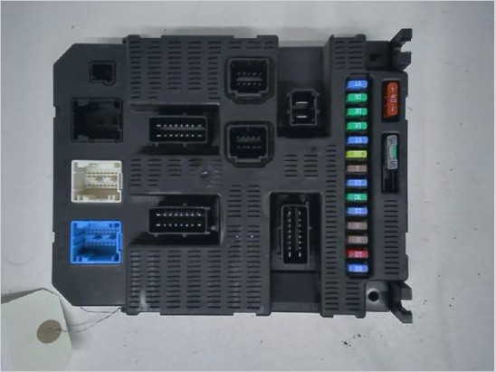 Platine fusible habitacle (BSI) occasion CITROEN C3 I Phase 1 - 1.6 16v