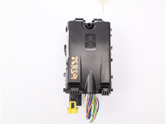 Platine fusible habitacle (BSI) occasion PEUGEOT 308 II Phase 1 BREAK - 2.0 BlueHDI 150ch