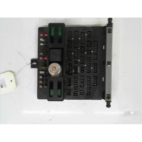 PLATINE FUSIBLE HABITACLE