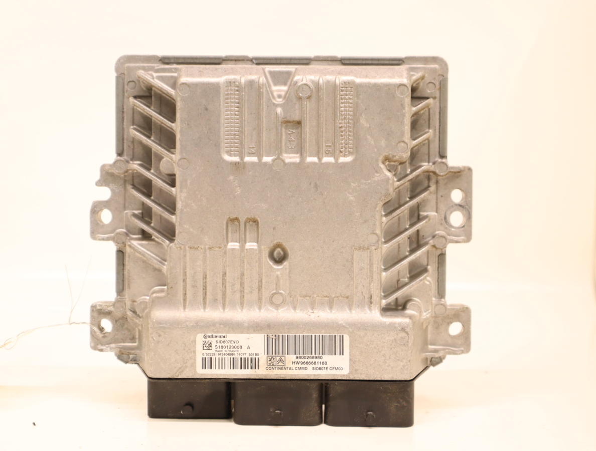 Calculateur moteur occasion PEUGEOT PARTNER II Phase 2 BREAK - 1.6 HDI 115ch