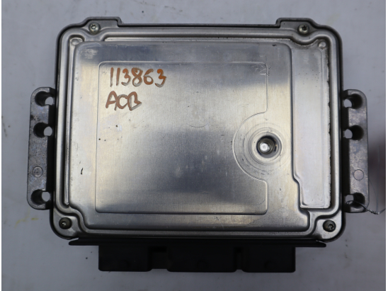 Calculateur moteur occasion RENAULT MEGANE II Phase 1 - 1.9 DCI 120ch