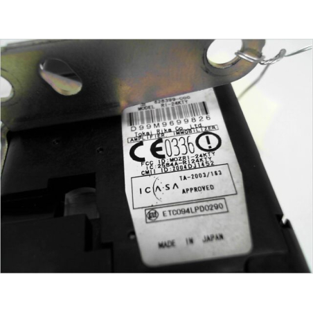 Lecteur de carte occasion TOYOTA COROLLA VERSO II phase 2 - 2.2 D 177ch