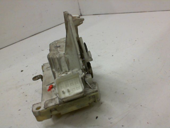 Serrure porte ard occasion FORD FOCUS I Phase 1 - 1.8 TDDI 90ch