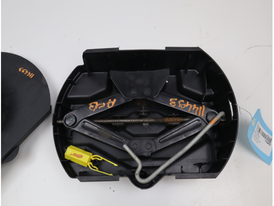 Cric + manivelle occasion PEUGEOT 308 I Phase 2 SW - 1.6 e-HDi 112ch