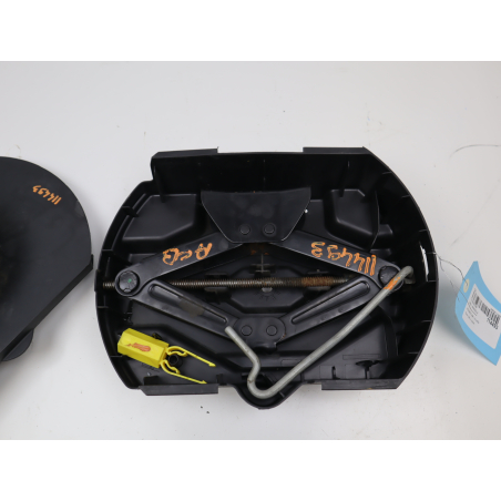 Cric + manivelle occasion PEUGEOT 308 I Phase 2 SW - 1.6 e-HDi 112ch