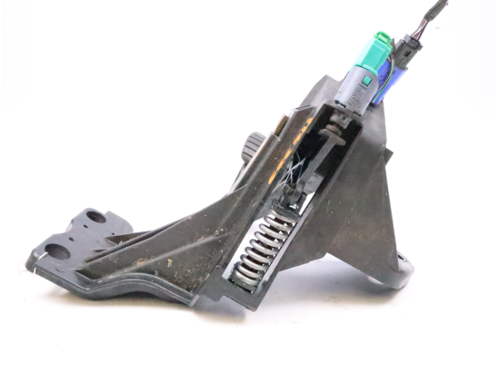 Pedale embrayage occasion OPEL MOVANO II Phase 1 - 2.3 CDTI 125ch