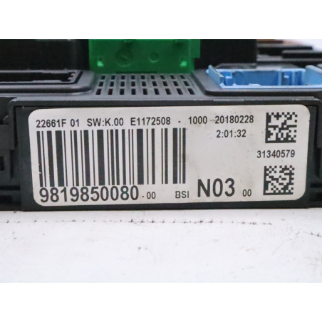 PLATINE FUSIBLE HABITACLE