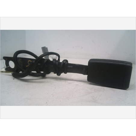 Ancrage ceinture avant gauche occasion TOYOTA AURIS I Phase 1 - 177 D-4D