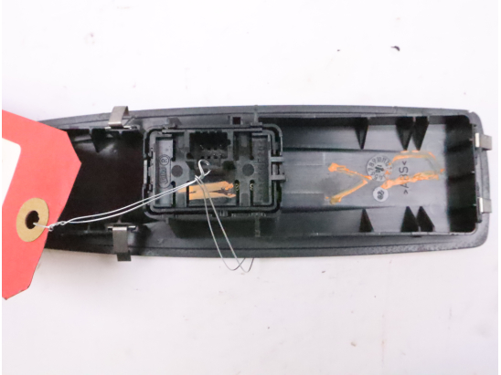 COMMANDE LEVE-GLACE PORTE AVD