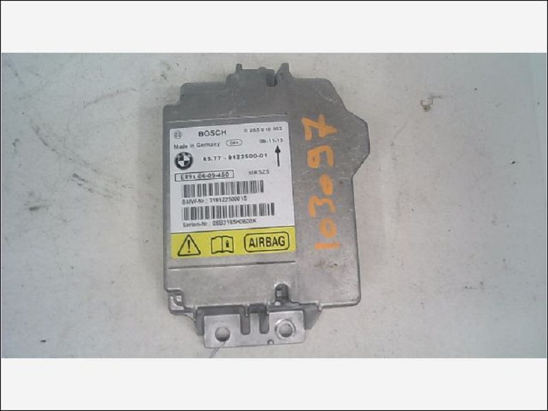 Boitier pyrotechnique occasion B.M.W. SERIE 3 V Phase 1 TOURING - 330i 258ch