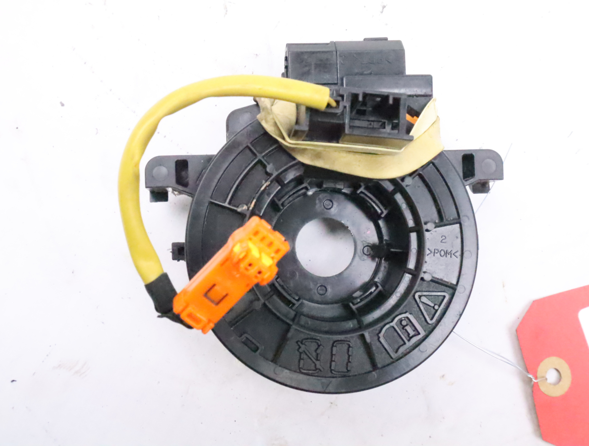 Contacteur annulaire airbag occasion PEUGEOT 107 Phase 1 - 1.0i 12v