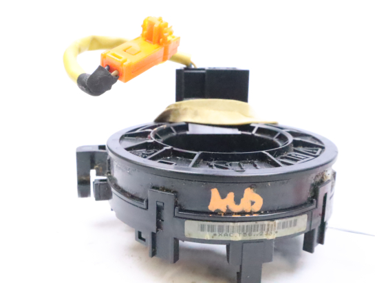 Contacteur annulaire airbag occasion PEUGEOT 107 Phase 1 - 1.0i 12v