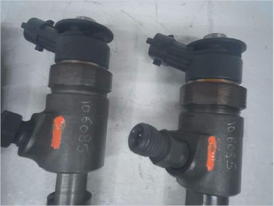 Injecteur occasion PEUGEOT 208 Phase 1 - 1.4 HDI 68ch