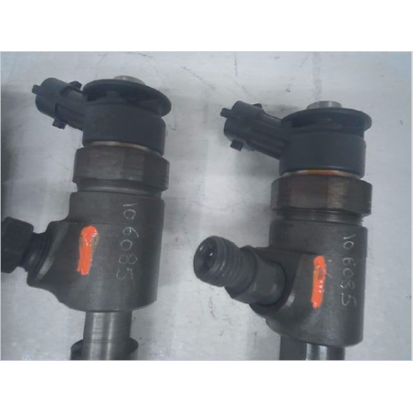 Injecteur occasion PEUGEOT 208 Phase 1 - 1.4 HDI 68ch