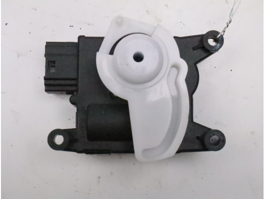 Moteur volet de chauffage occasion RENAULT TRAFIC III Phase 1 - 1.6 DCI 145ch