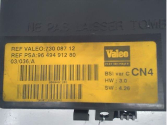 PLATINE FUSIBLE HABITACLE